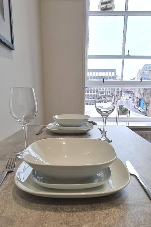 Castle Terrace 1 Bed Looking Onto Castle - Sleeps Upto 4 Appartement EDI